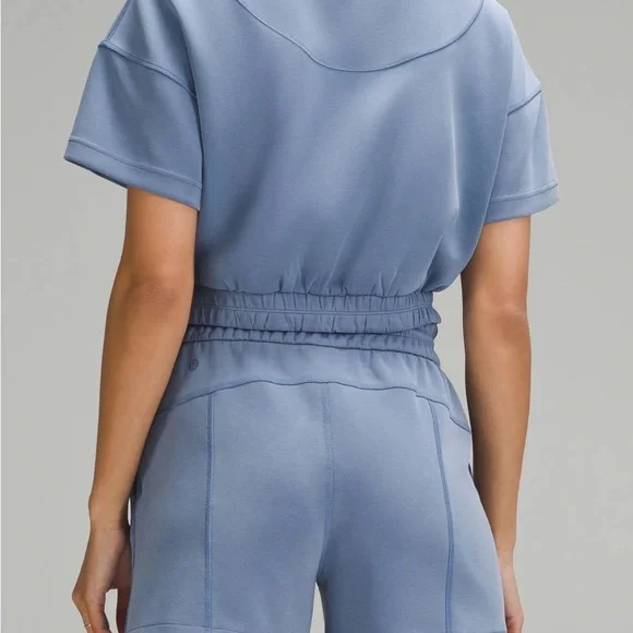 Lululemon Gathered Softstreme Tshirt - Picture 3 of 7